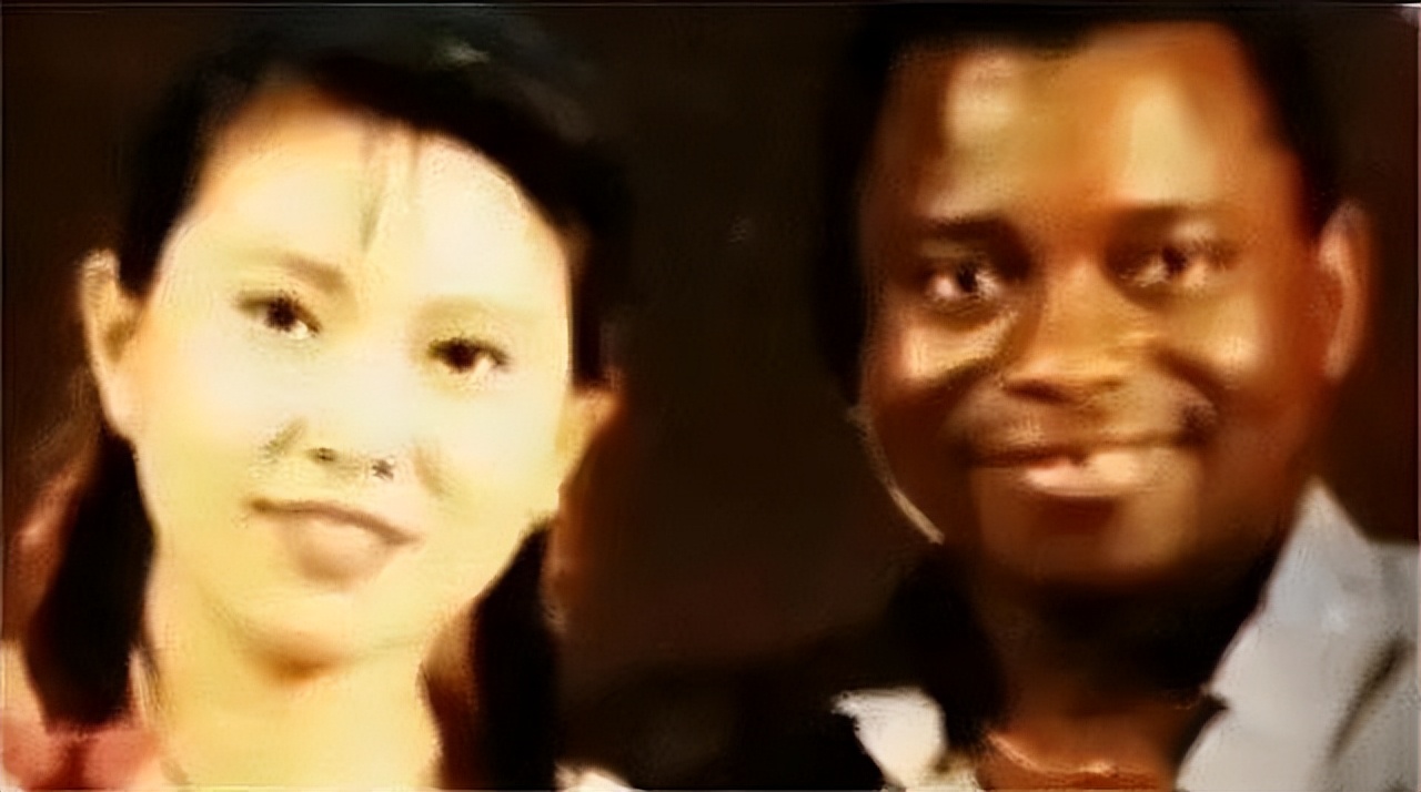 90年北大学霸远嫁非洲，因战争只能回国卖盒饭，再见老公已是大官