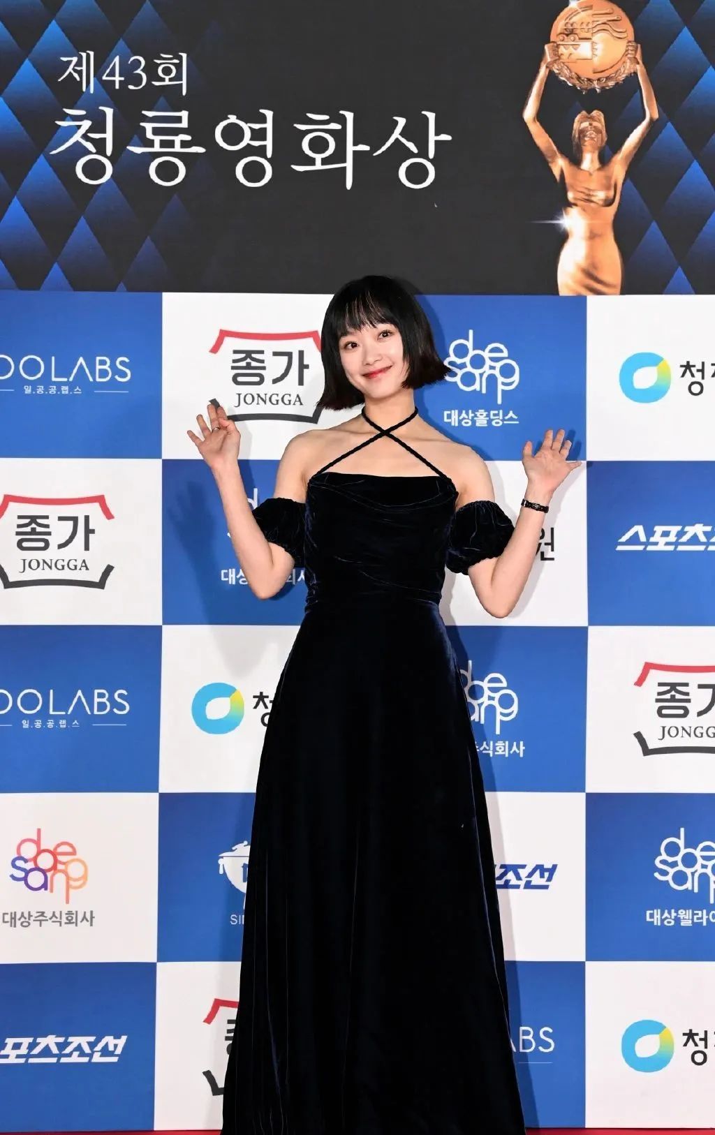 汤唯与iu,汤唯在韩国跟iu一样火吗