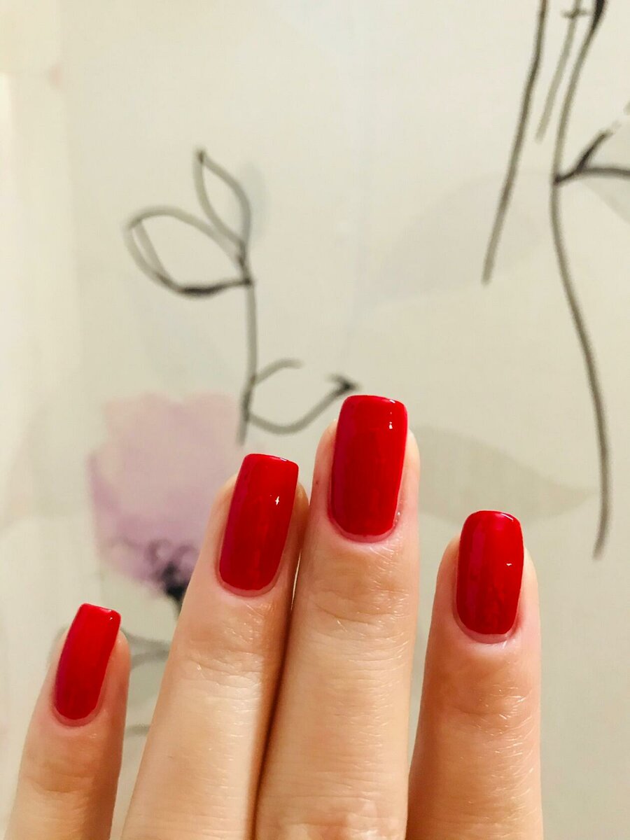 指甲渐变有条纹怎么解决,指甲薄有竖纹容易开裂不易长出来