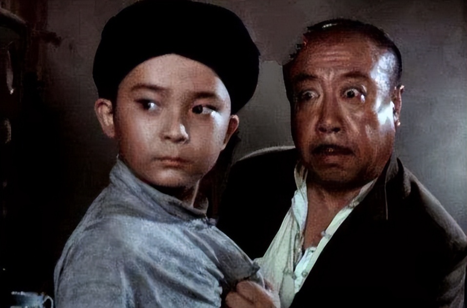 八位健在的老演员,18位已故的老演员有哪些