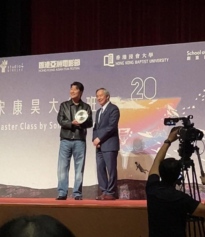 周星驰邀宋康昊加盟少林女足,宋康昊周星驰合作