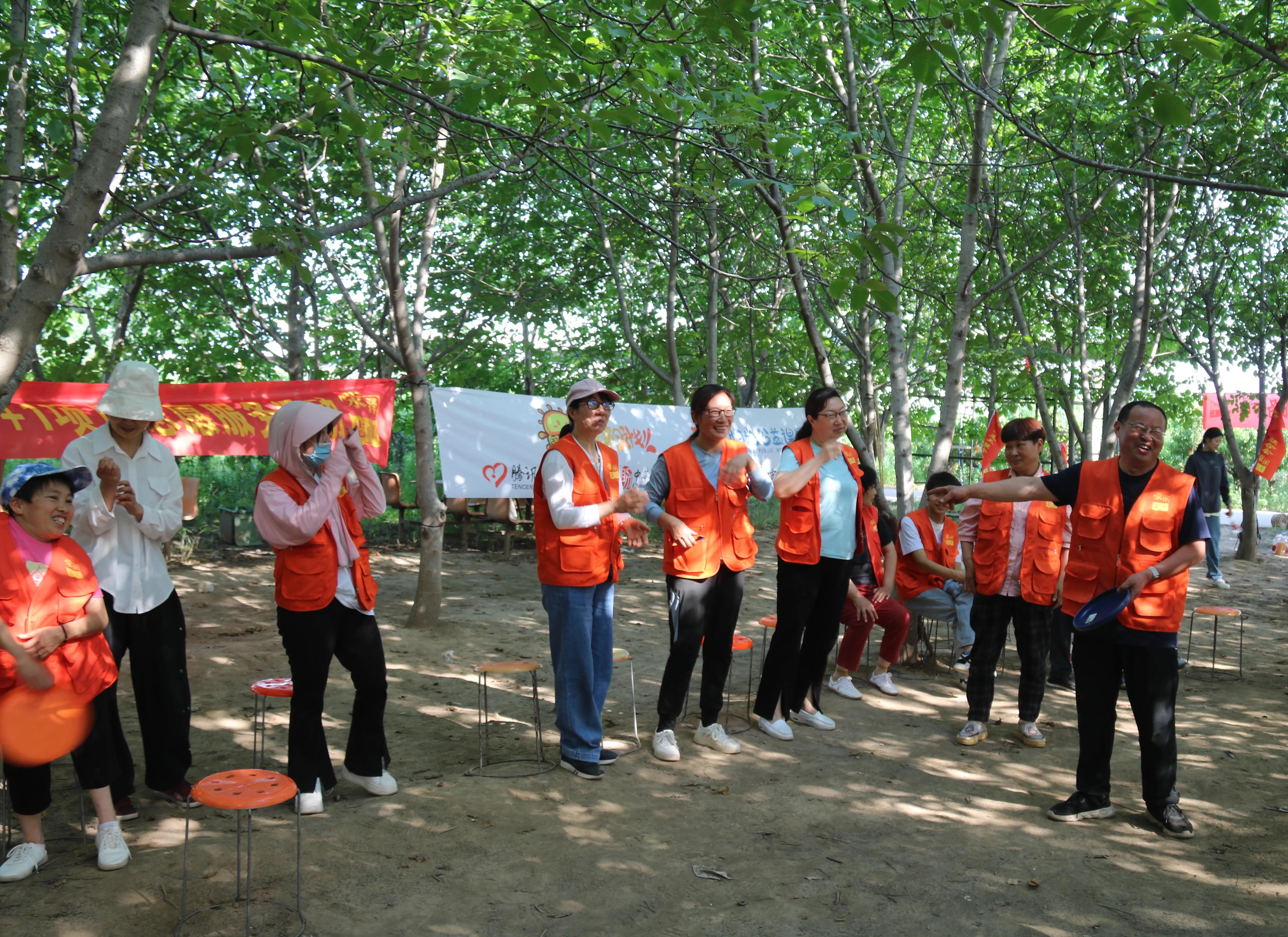 荥泽志工,荥泽志工纪录片完整版