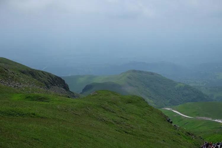 本溪绿石谷旅游视频,本溪绿石谷自驾游攻略