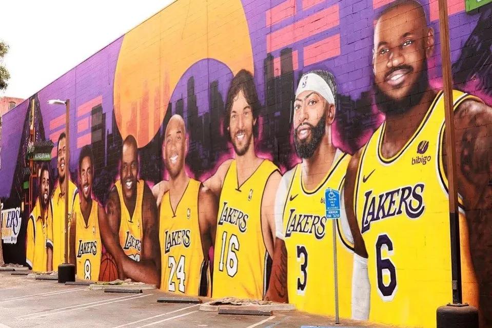 美媒评价nba前十奥尼尔,沙奎尔奥尼尔和科比巅峰时期