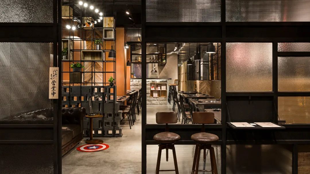 设计师王迪设计作品：烤肉店｜嗜烧肉