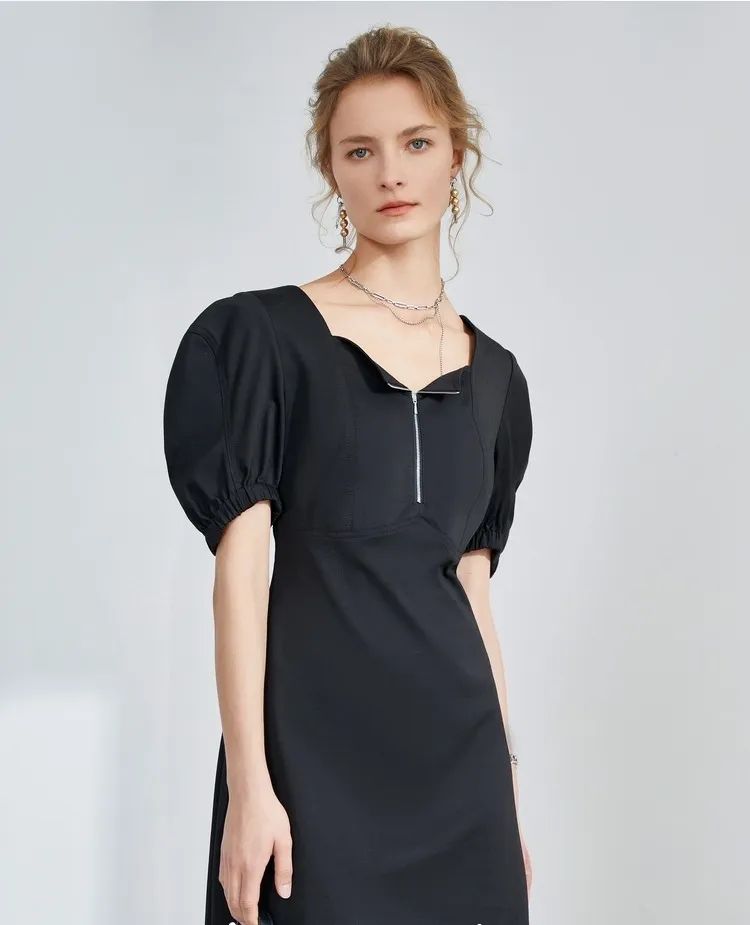 头大女生怎么穿衣服,头大的女生怎么穿衣显瘦