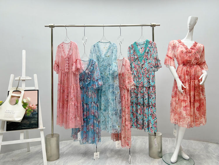 澶忚妗戣殨涓濊繛琛ｈ,妗戣殨涓濊繛琛ｈ鏂版澶忚