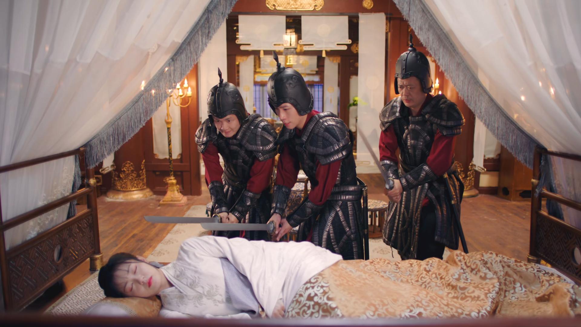 城主大人1：女子被迫穿男装当皇帝，成年后还被妃子追着要同房！