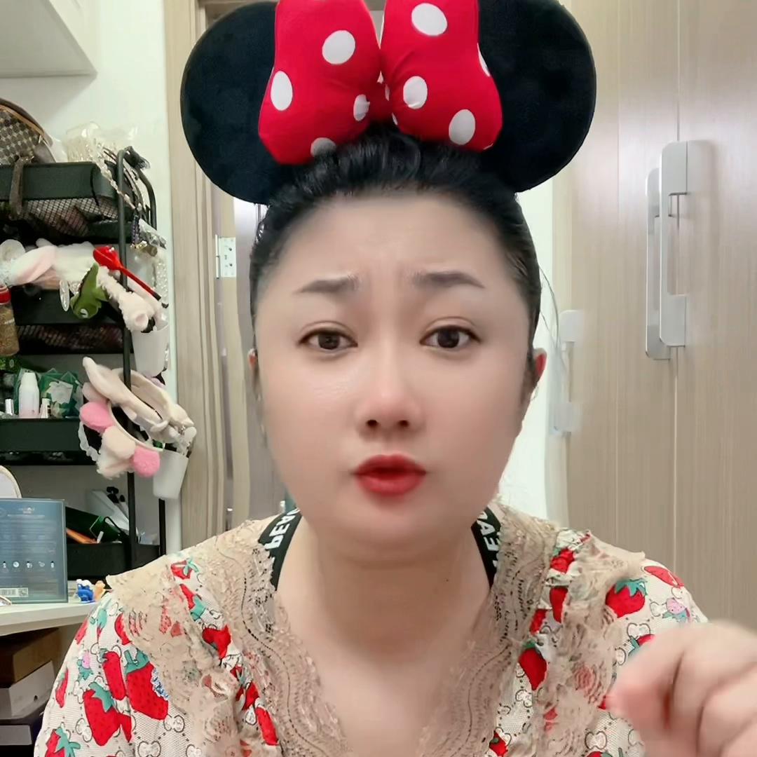 评测网红爆款磨砂沐浴露,给你们推荐一款磨砂沐浴露