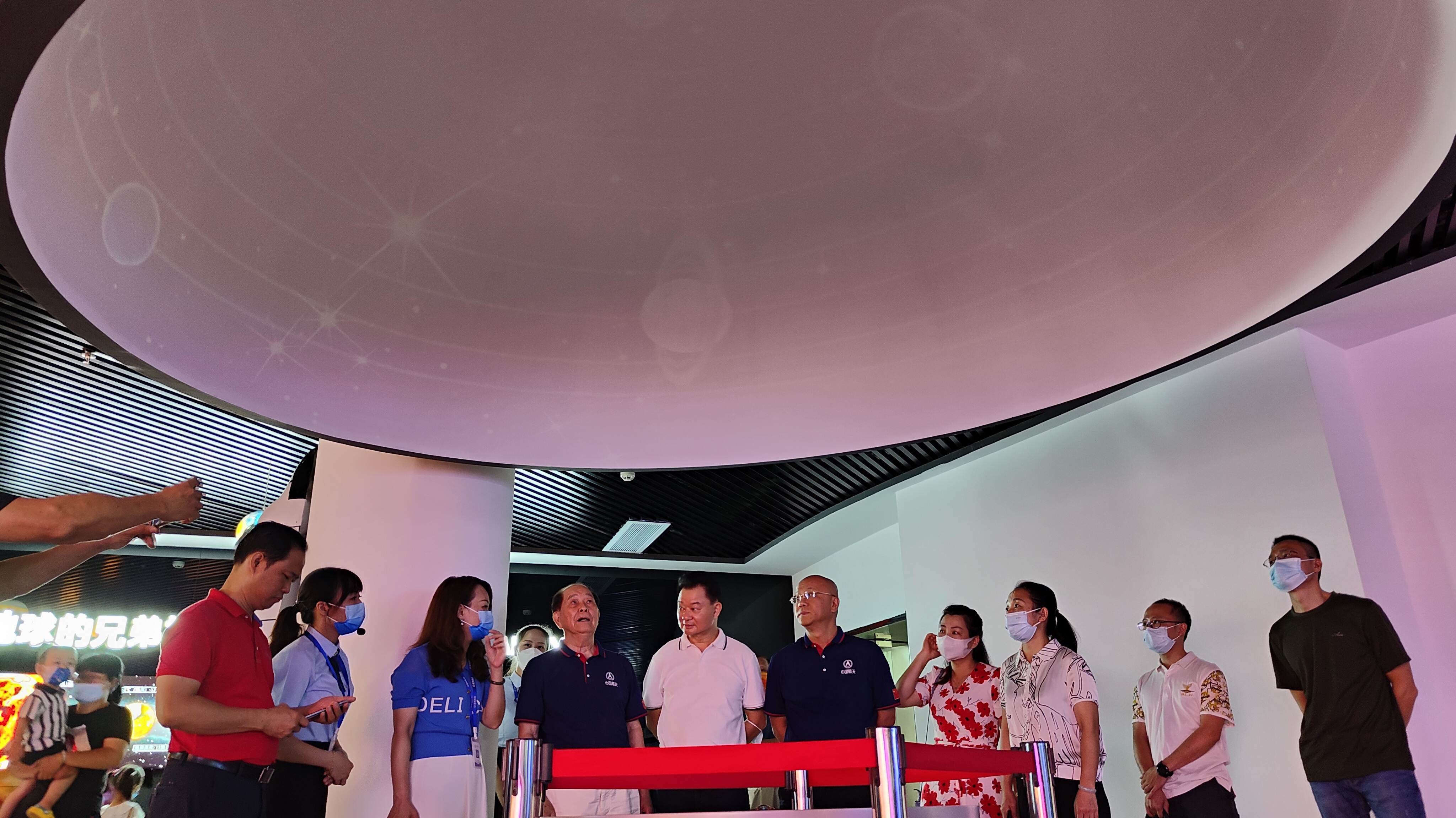 何质彬院士什么级别,何质彬院士进校园