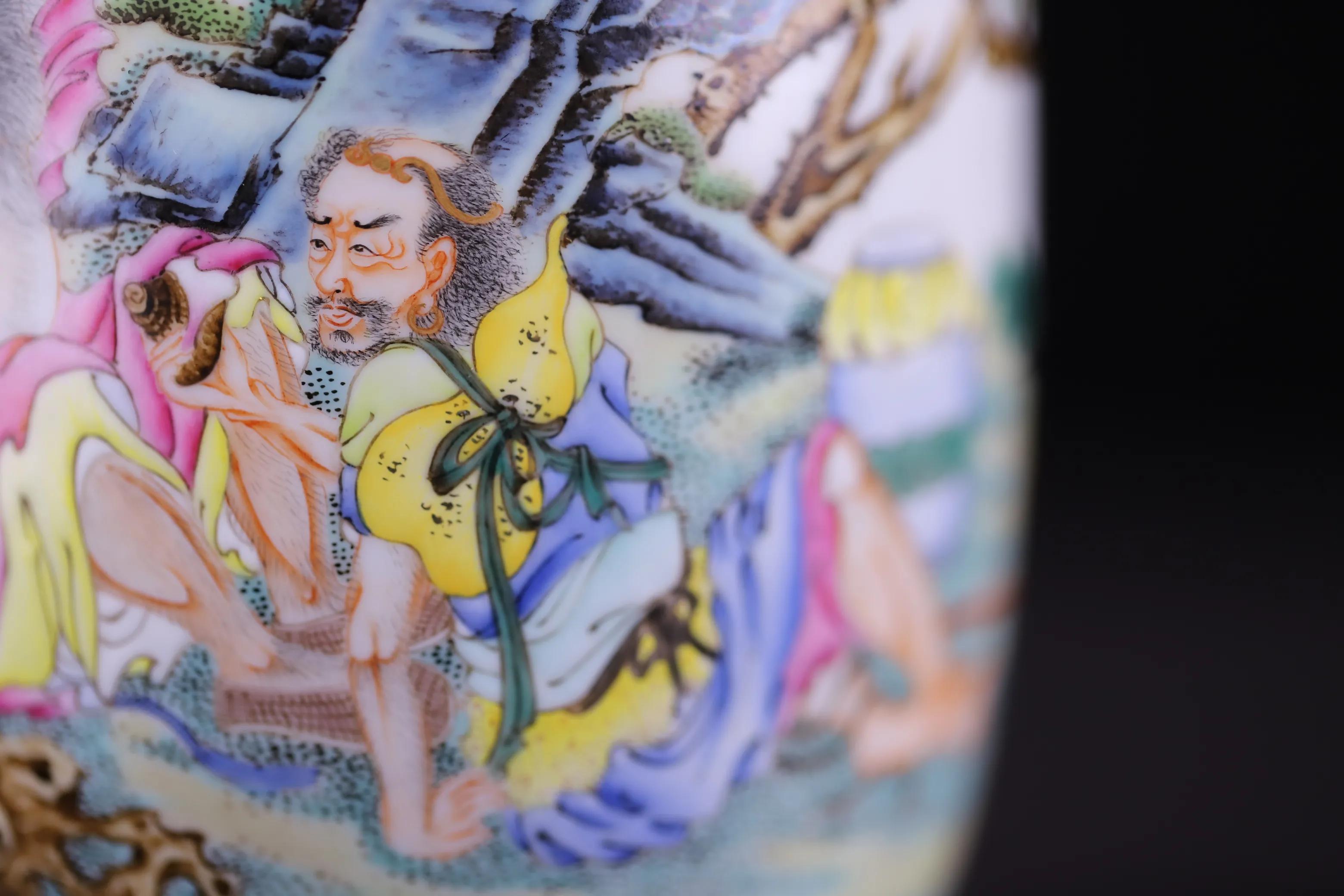 雍正官窑粉彩三仙醉酒图瓶,雍正胭脂红粉彩开窗龙瓶