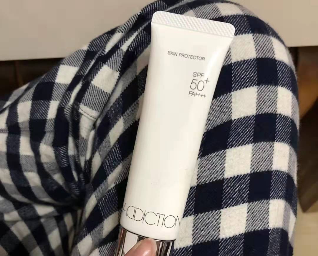 黛珂和薇诺娜防晒哪个更适合干皮,黛珂防晒霜适合哪种皮肤