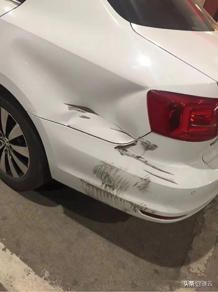 开车蹭到车怎么处理合适,开车轻微蹭到车走了怎么办