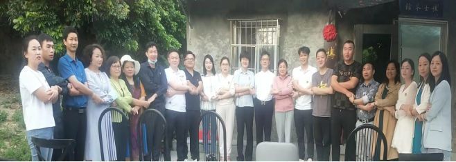 博士茶馆创始人,博士茶馆张铭照片