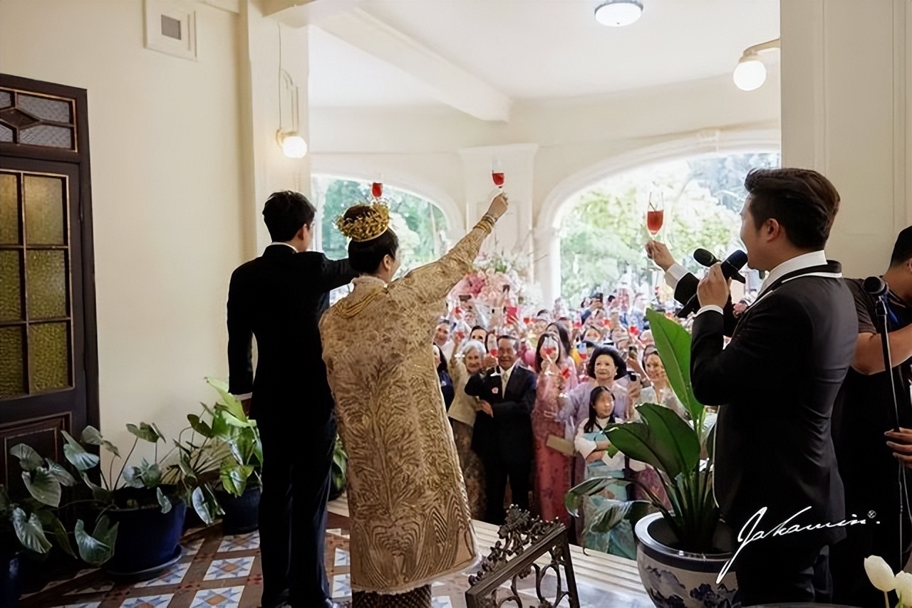 泰国华裔富婆,泰国变性女神中国富豪