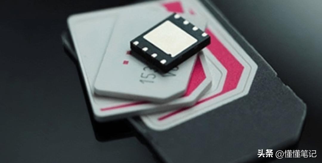 让库克头疼的三款iphone,库克2020iphone大突破