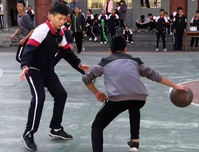 新冠阳性后剧烈运动导致呼吸胸痛,新冠阳性后剧烈运动