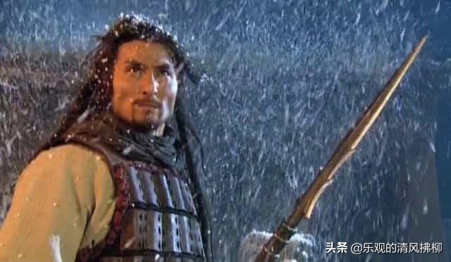 2011版水浒传和98版剧情怎么不一样,水浒传98版老版拍得好吗