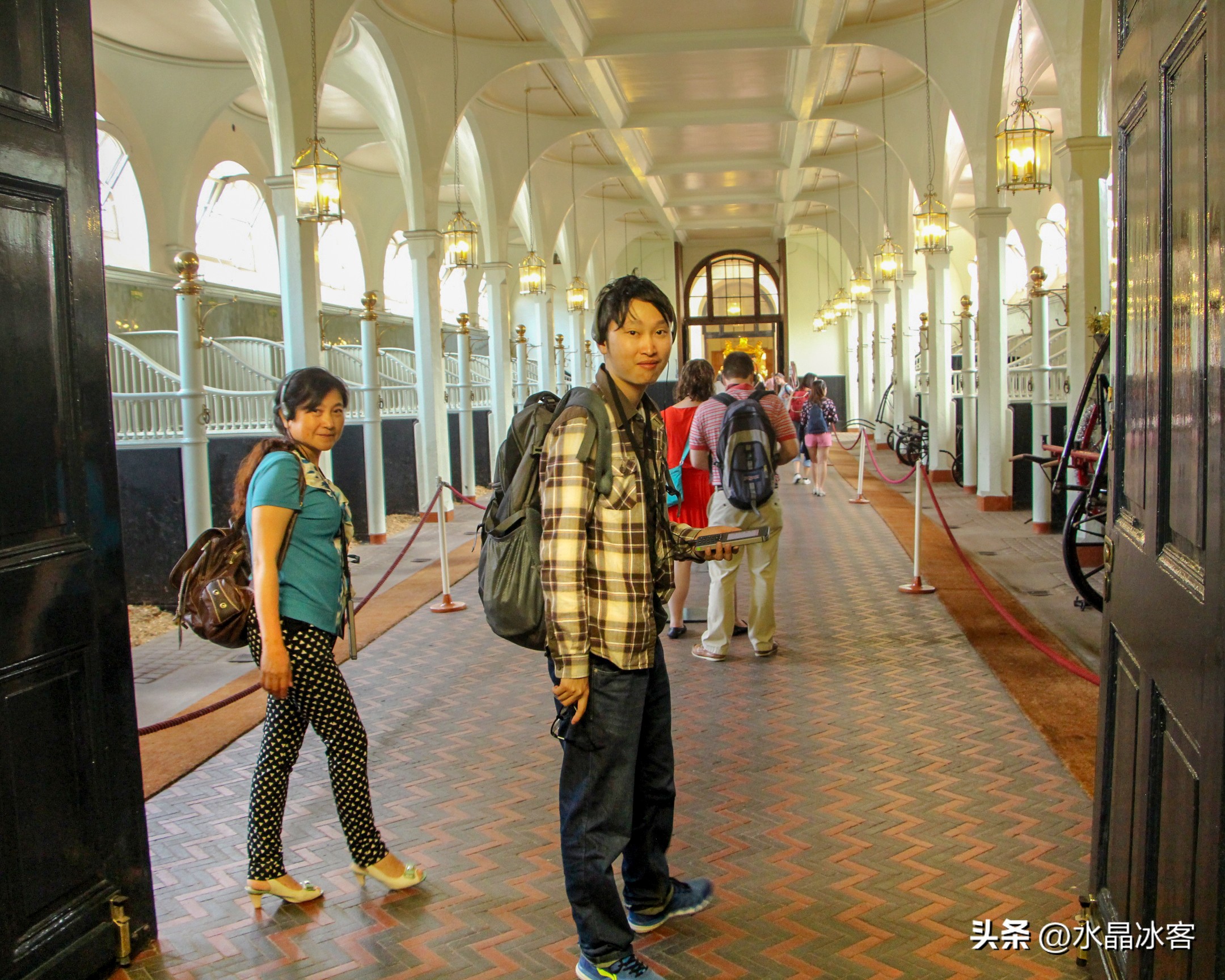 英国伦敦塔桥,英国行购物