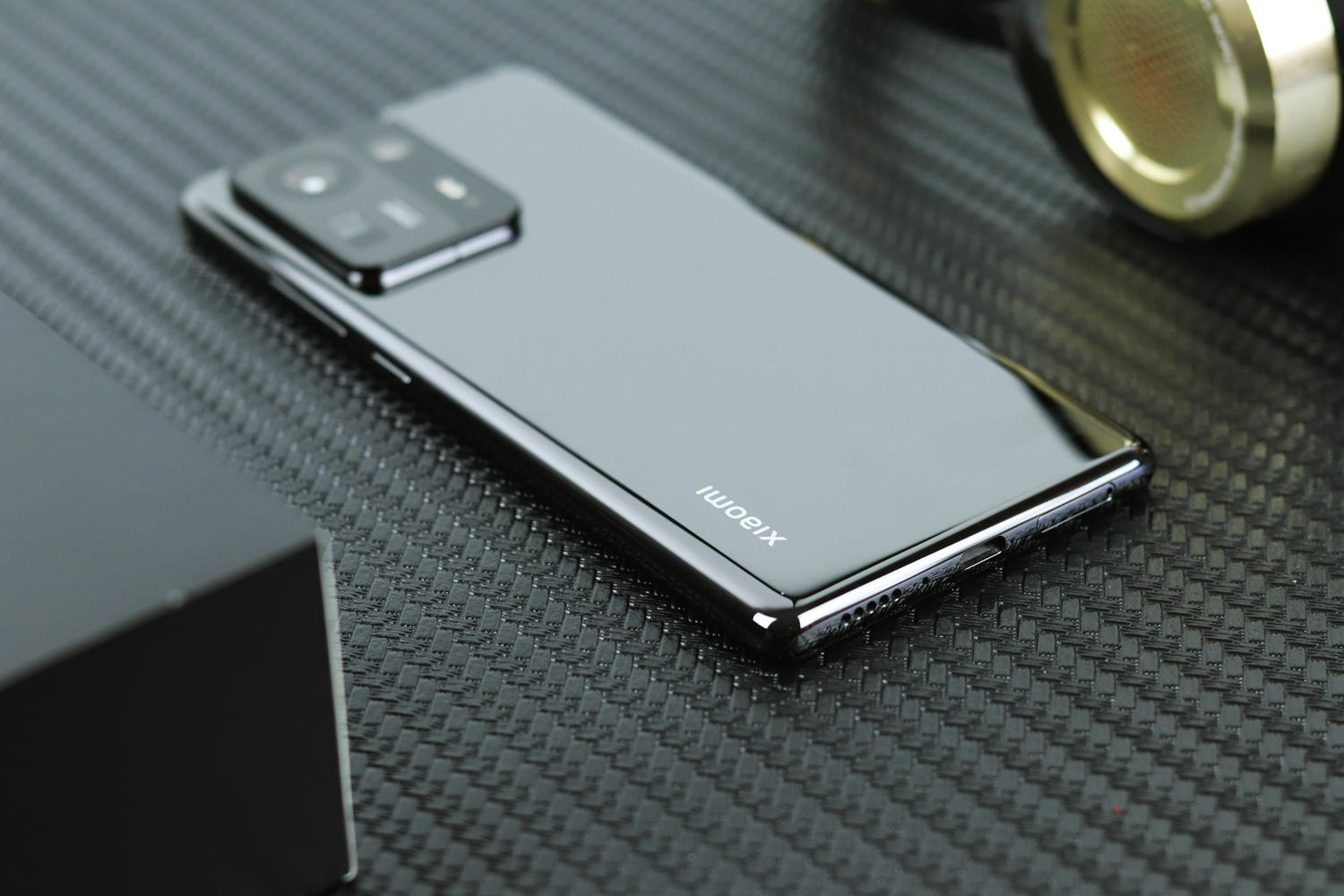 小米mix4支持无线充电么,小米mix4支持120w充电吗