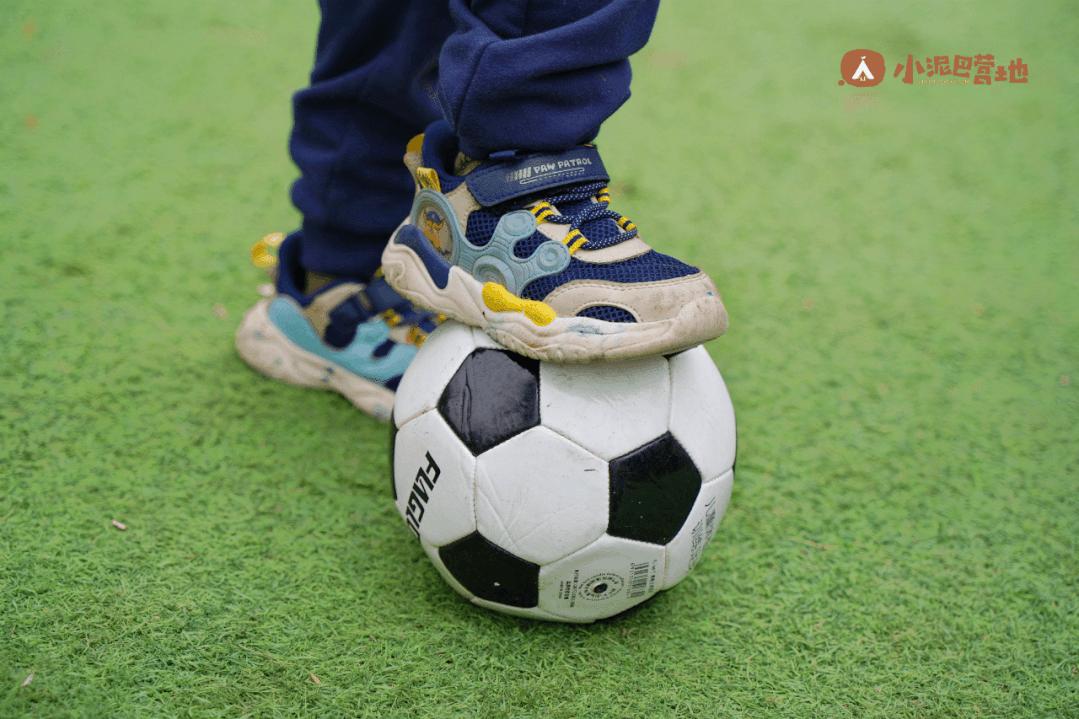 下雨天带小孩可以这样玩,下雨天可以带孩子去哪玩