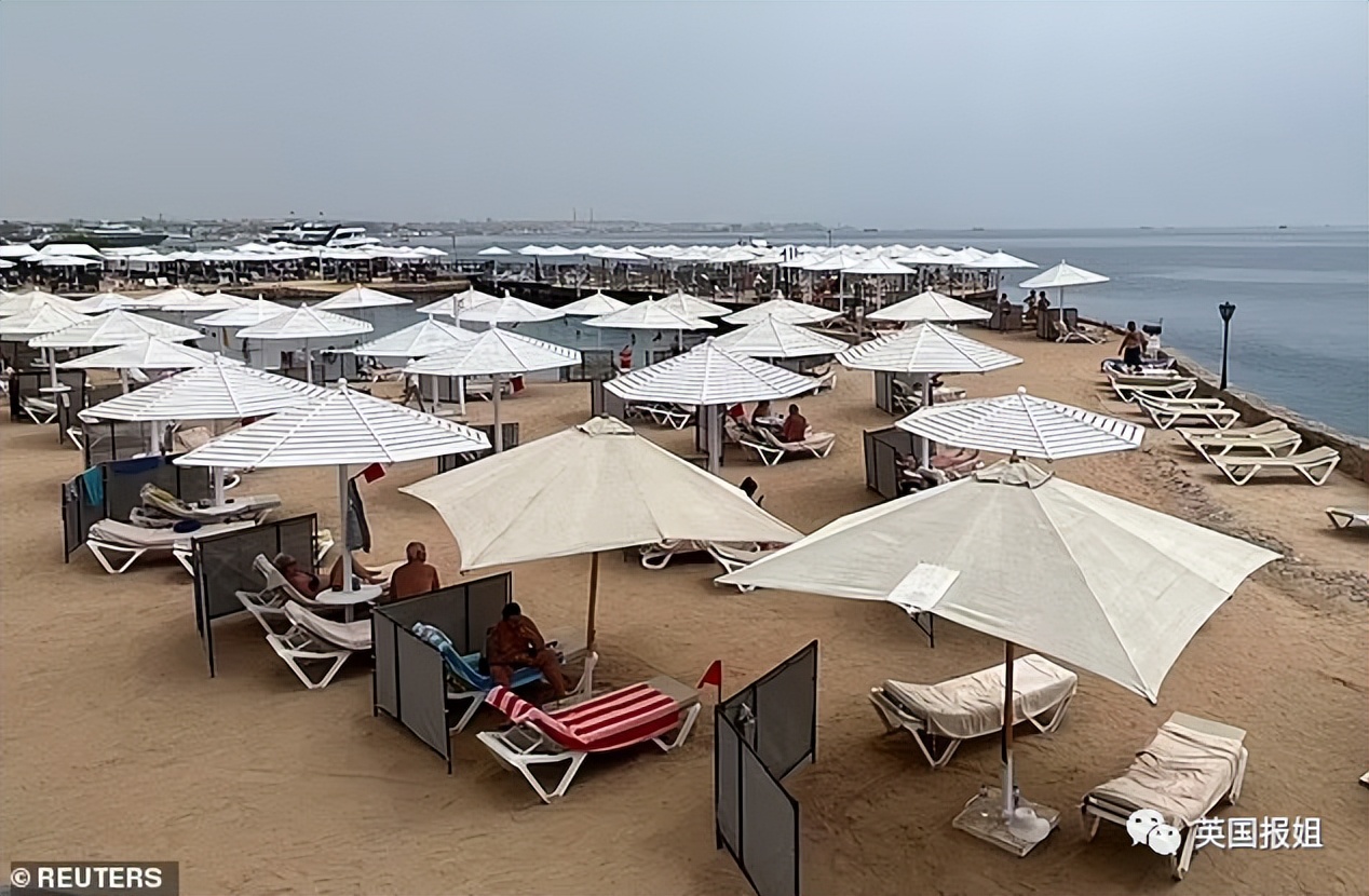 俄罗斯男子在海边被鲨鱼咬死,俄罗斯男子被鲨鱼咬死鲨鱼被捕