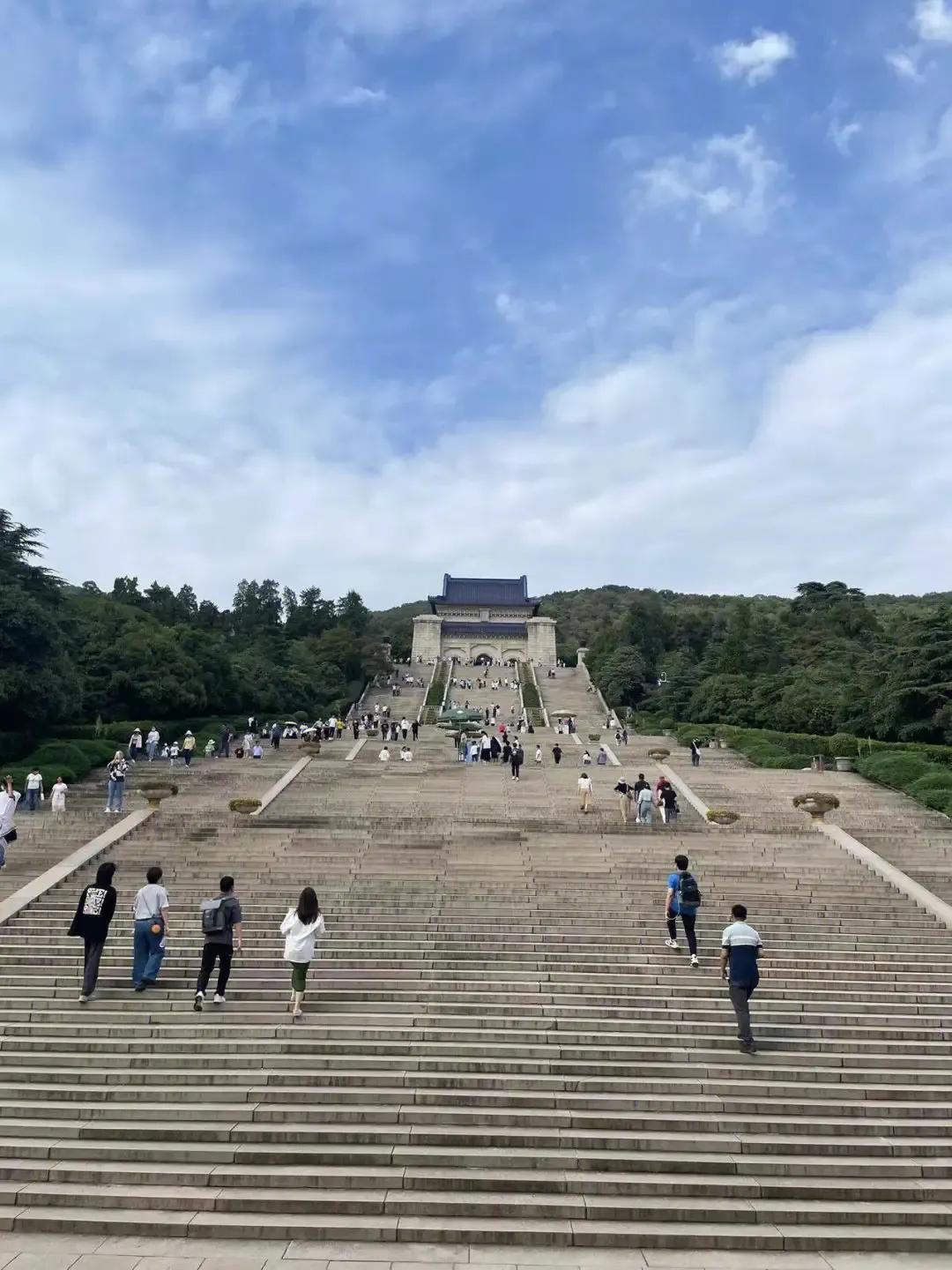 南京各区的产业发展优势和区别,南京哪个区产业结构最成熟