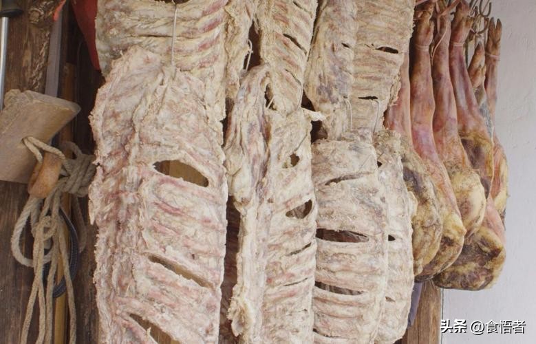 云南美食文化云南六大非遗豆腐,云南腊味做法图片大全