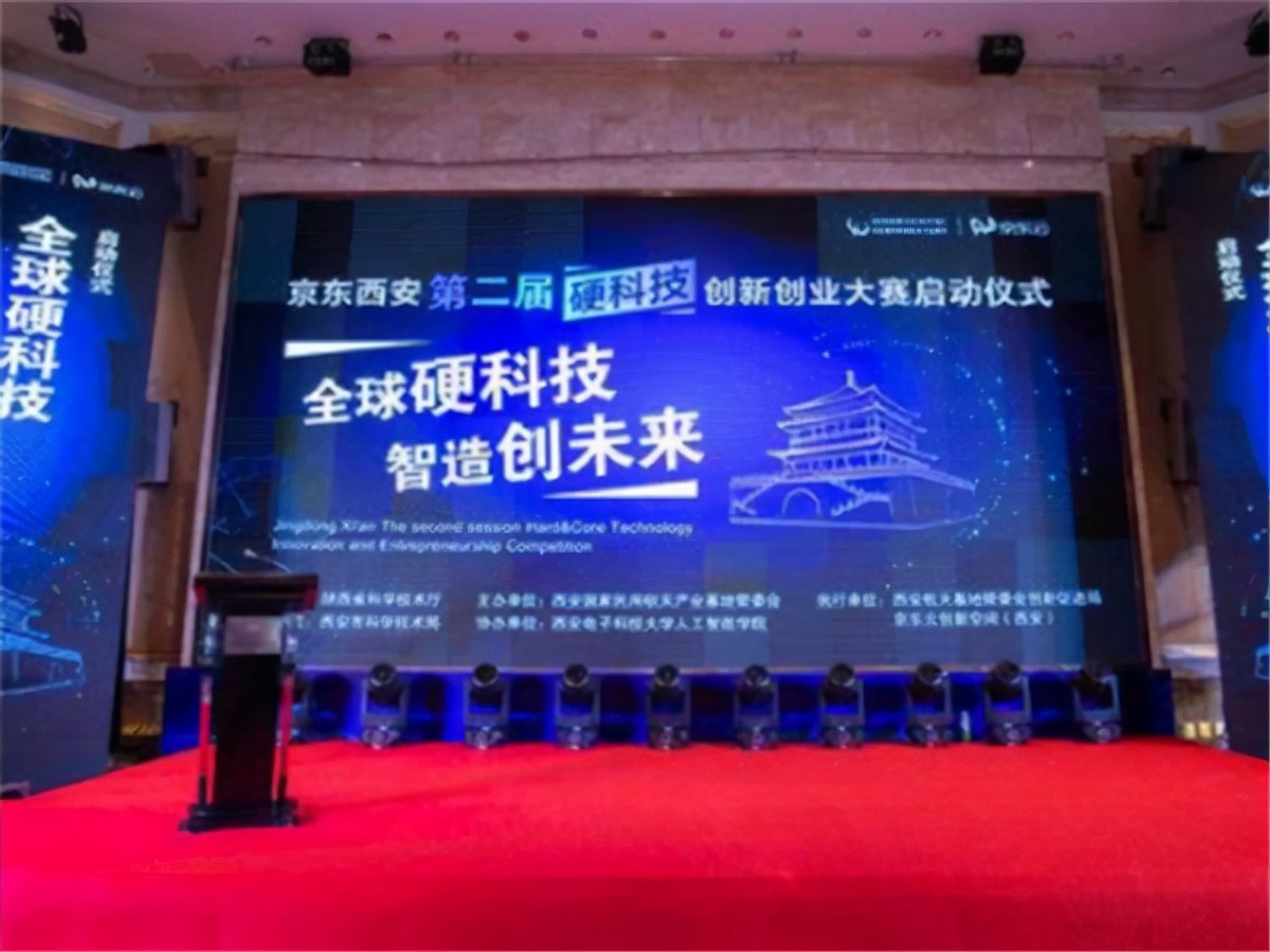 毅然拒绝美国，把864家公司带回祖国，只为告知世界：我是中国人