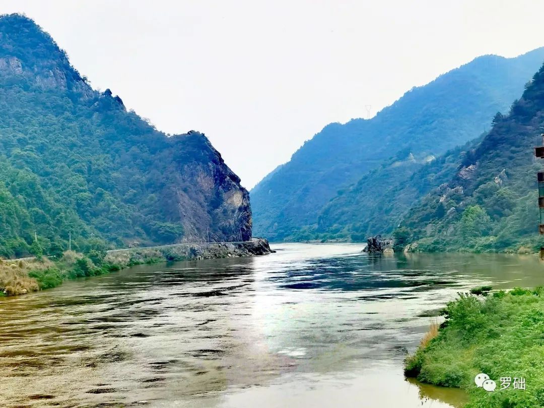 冒雨骑游资江小三峡·板竹山·望云寺观风景