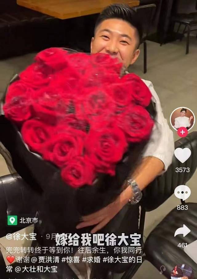 女网红被家暴男朋友是谁,400百万粉丝女网红家暴