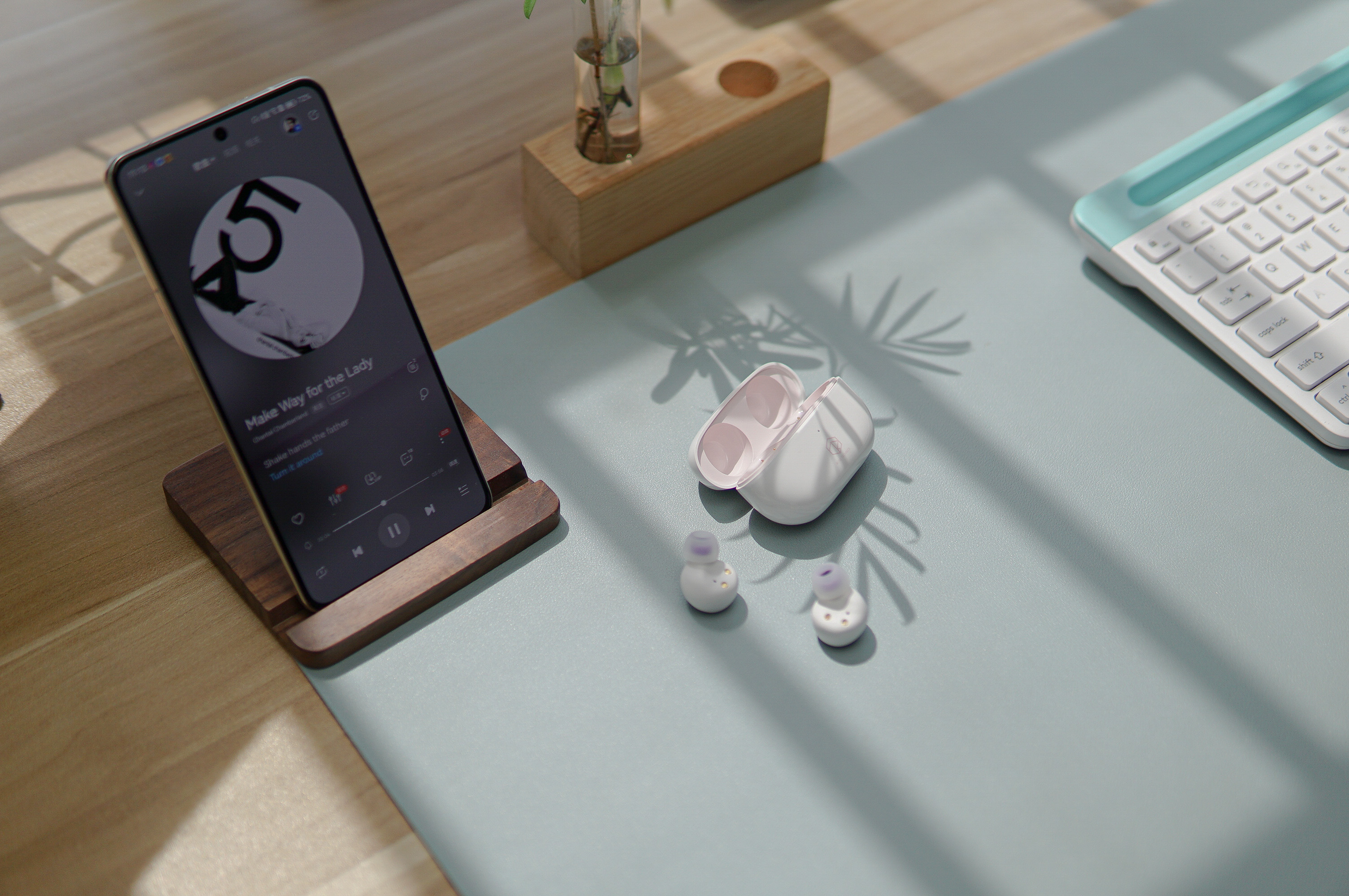 华为耳机freebudspro和小米3pro,小米耳机和华为耳机哪个更值得买