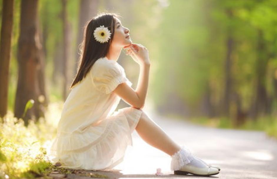 女人颧骨高杀夫不用刀真的吗,女人颧骨高杀夫不用刀上句是什么