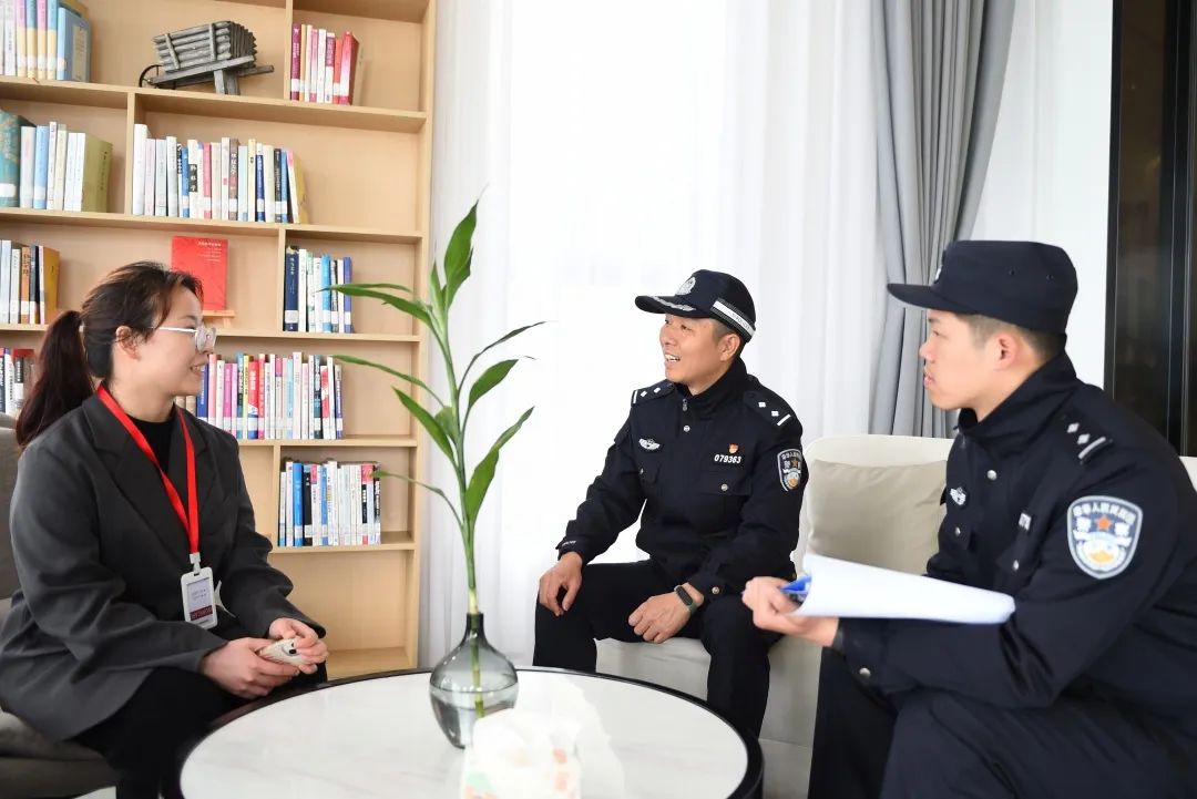 警方快速破获入室盗窃案,侦勘同步5小时破获入室盗窃案