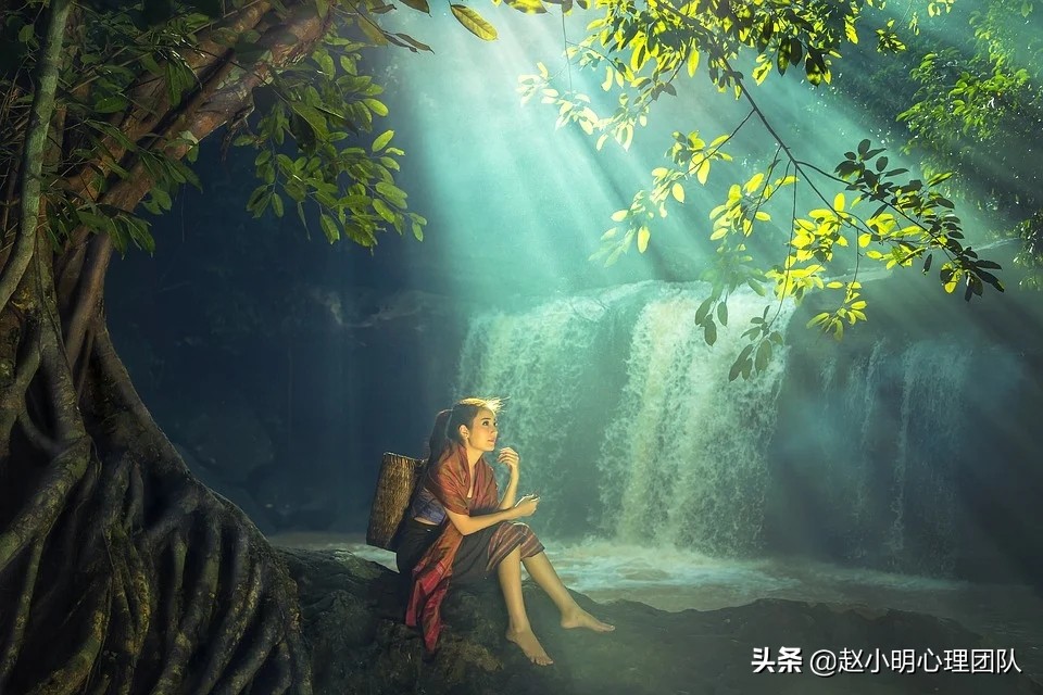 母亲患有脑梗，长期失眠备受折磨，我用音乐治疗奇迹助眠