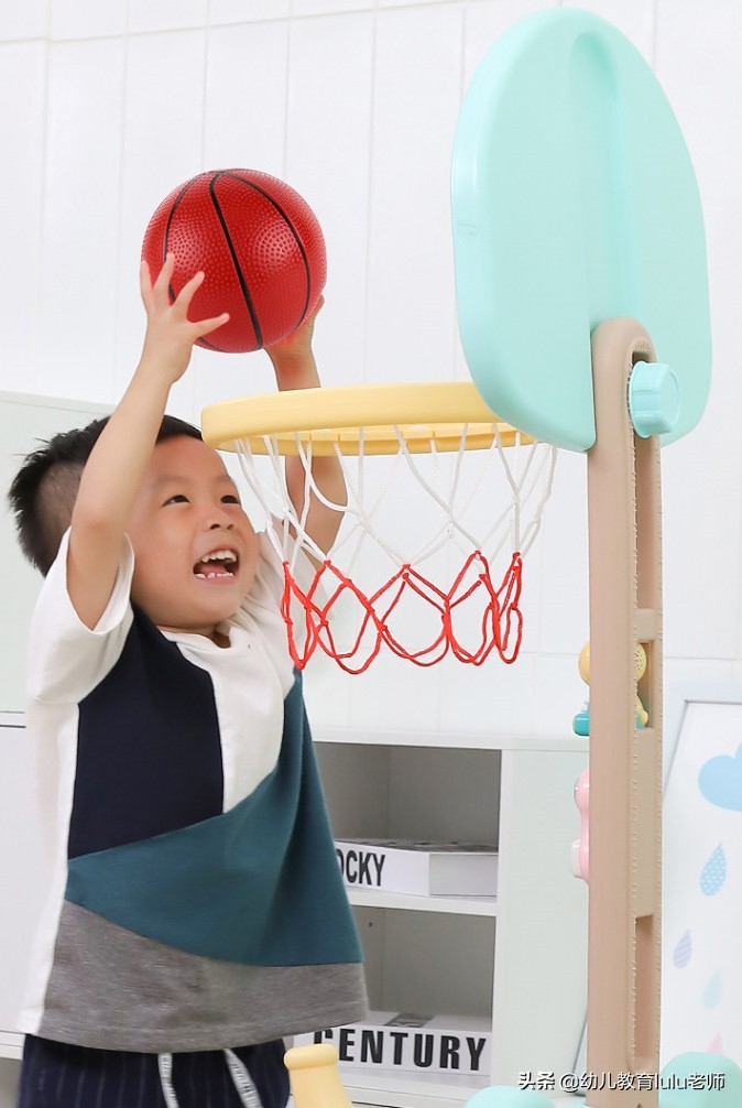 如何教不会拍球的小朋友,只会拍球的孩子趣味篮球比赛