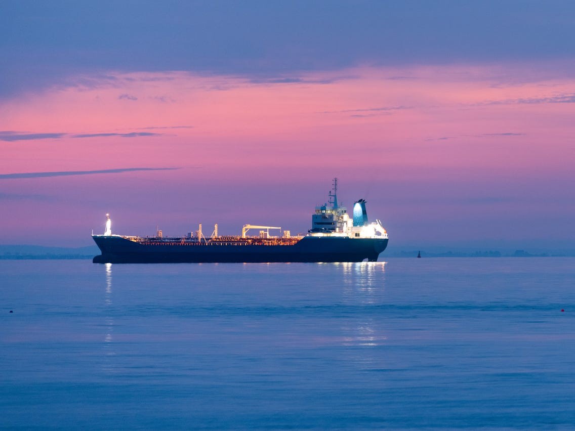 卡塔尔出口石油和天然气,中国卡塔尔天然气订单