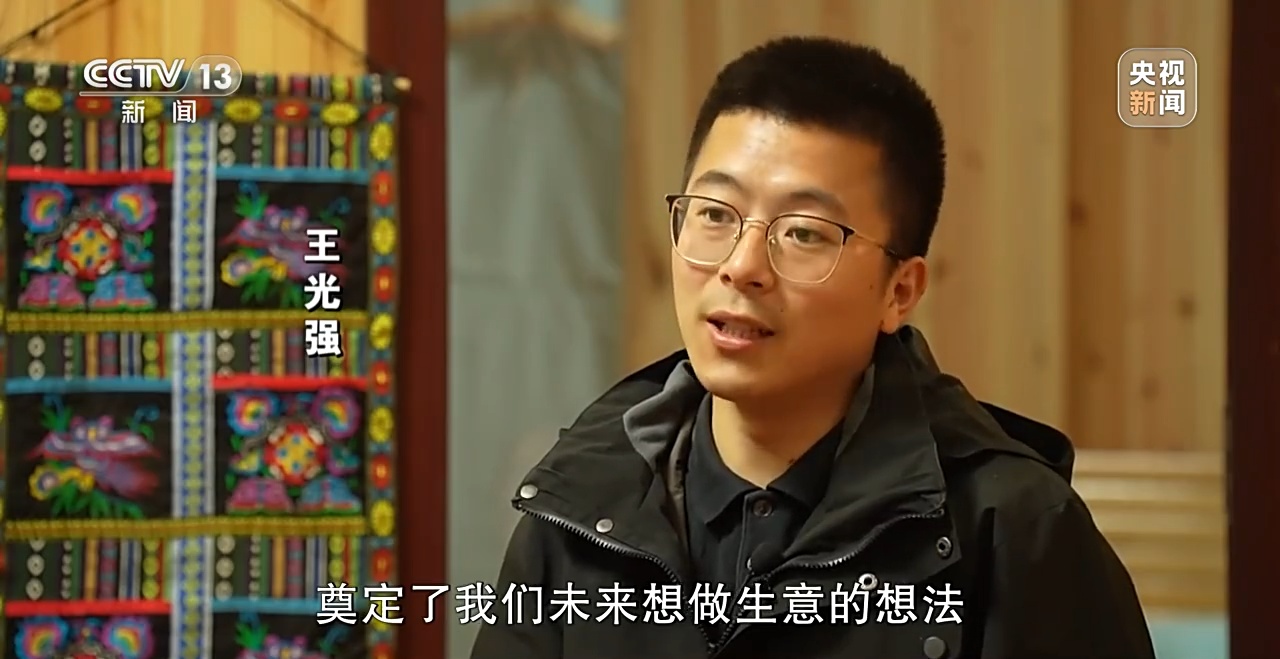 汶川大地震活下来卖樱桃的男孩,2008汶川地震活下来的人