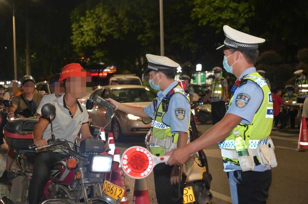 梧州百日严打,梧州警方严打整治