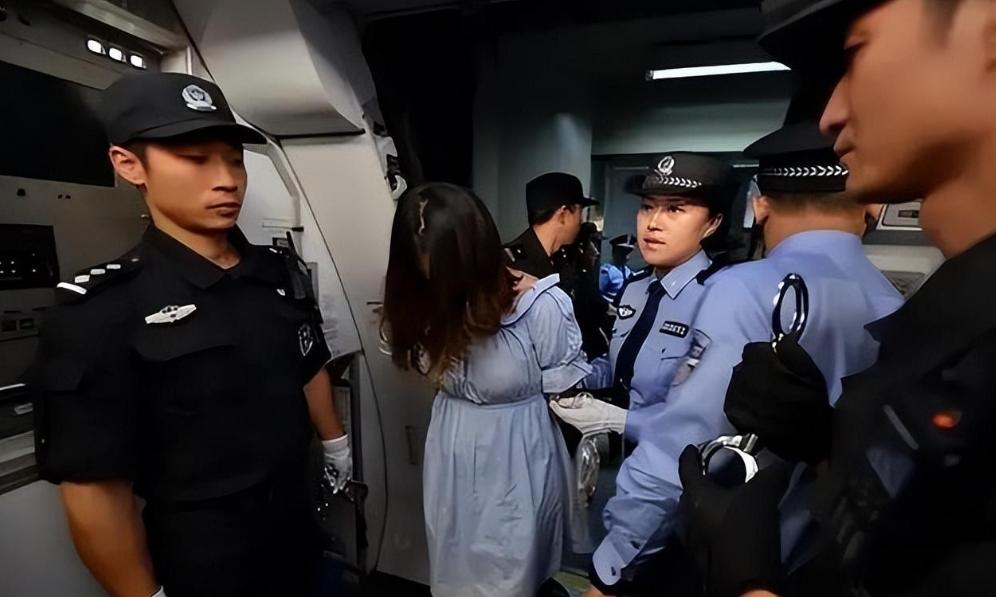 北京女子偷快递被刑拘,北京一女子取快递被抓
