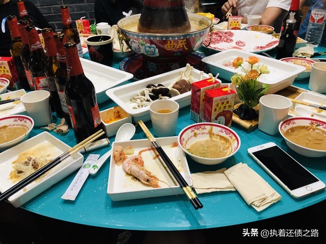 同学聚会炫富手段多,变味了的同学聚会