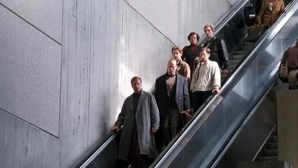 十部震撼空战视频,推荐9部令人震撼的狙击类电影