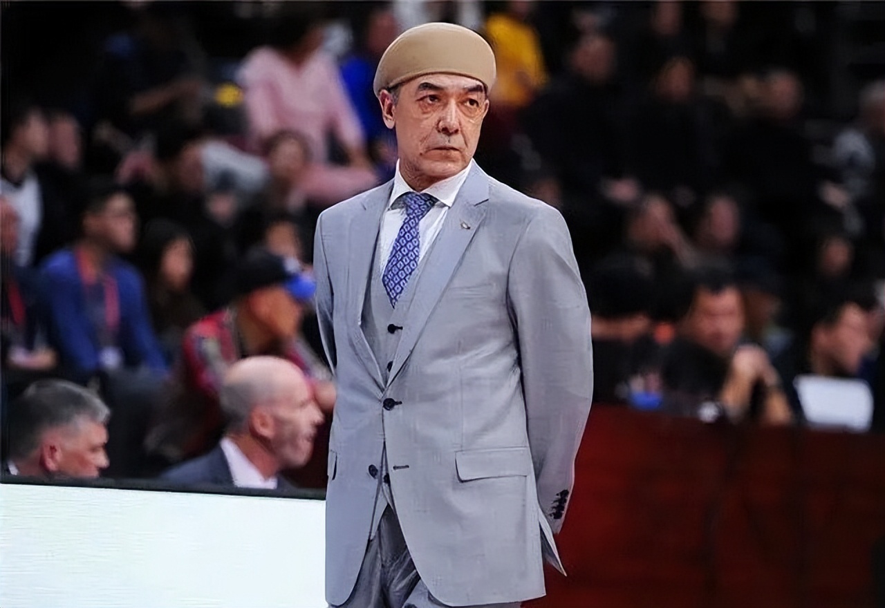 新疆男篮主教练阿的江换成谁,新疆主帅阿的江儿子