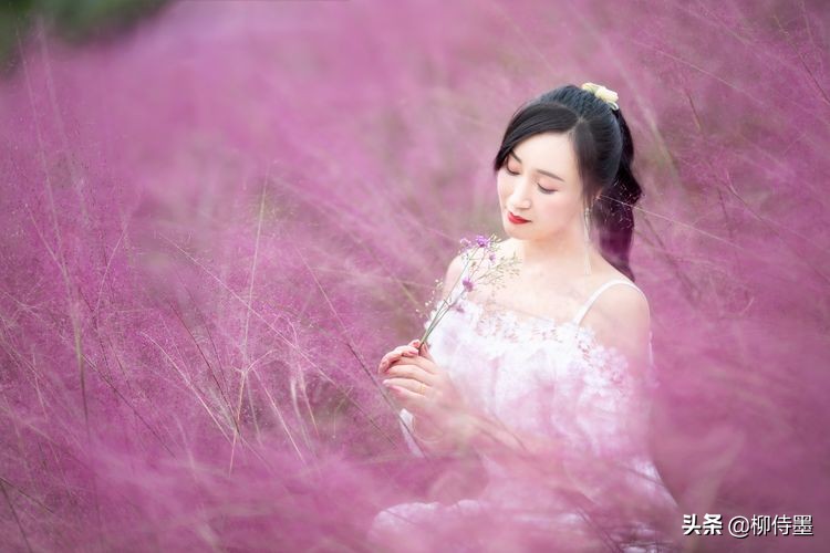 拍照技巧与角度双人,拍照不会摆动作不自然咋办