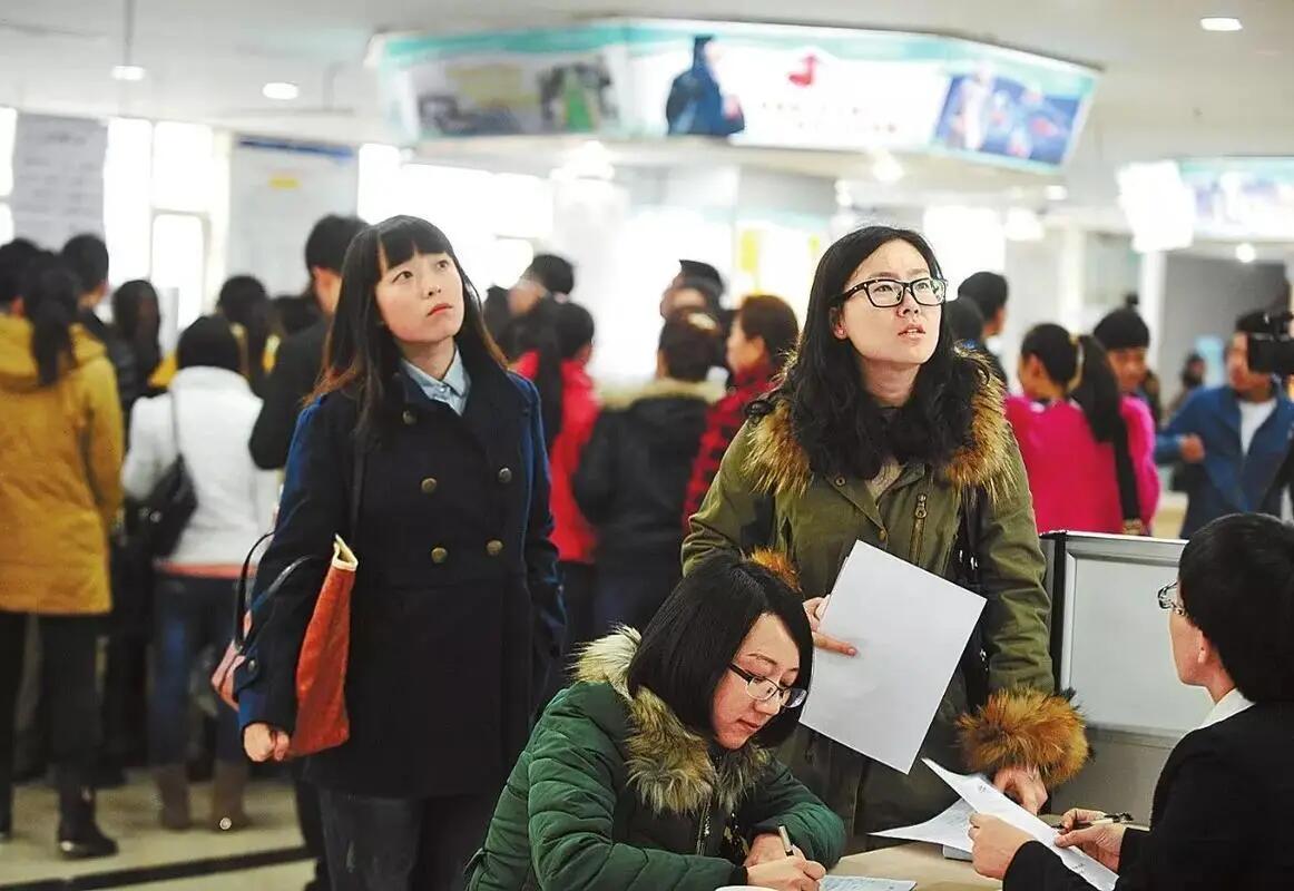 网上找工作简历要写真实姓名吗,成人本科找工作简历怎么写