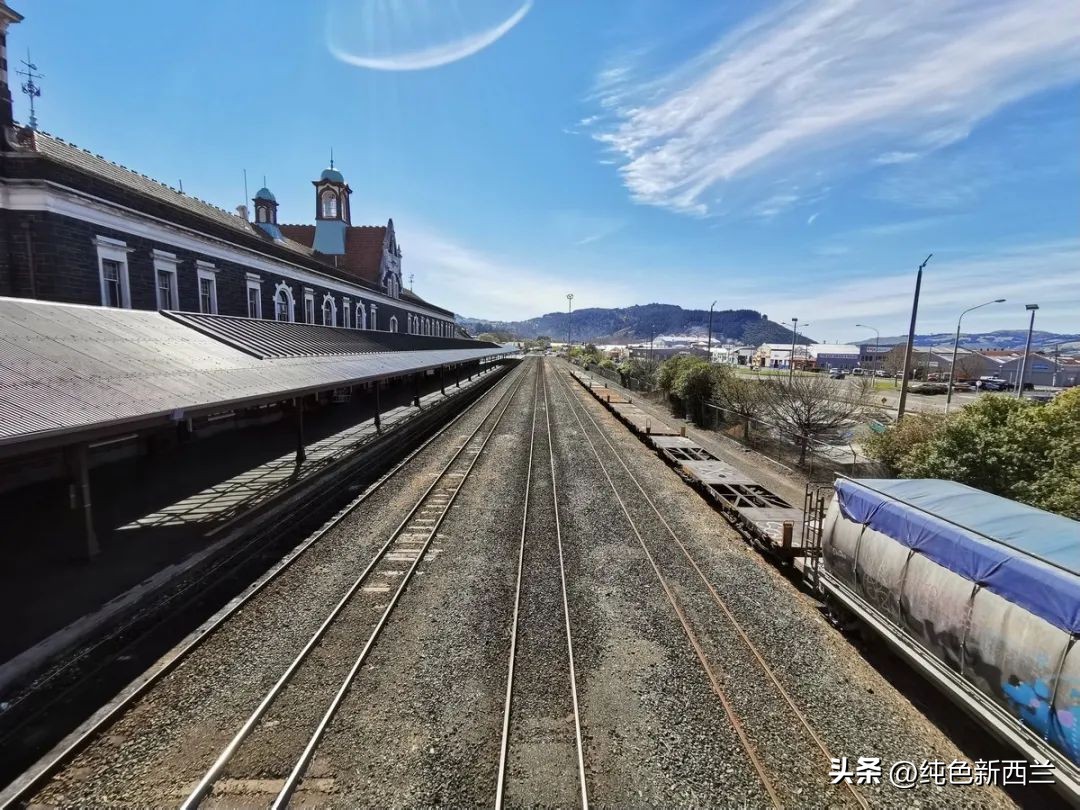 但尼丁火车站简介,新西兰但尼丁城市简介