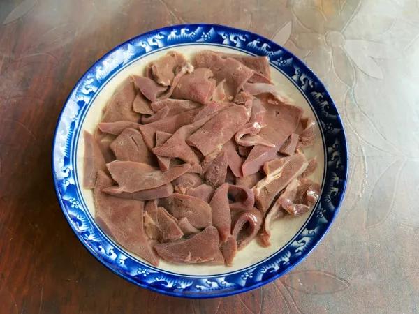 冬季手脚冰凉喝什么暖身,畏寒怕冷手脚冰凉吃什么调理好