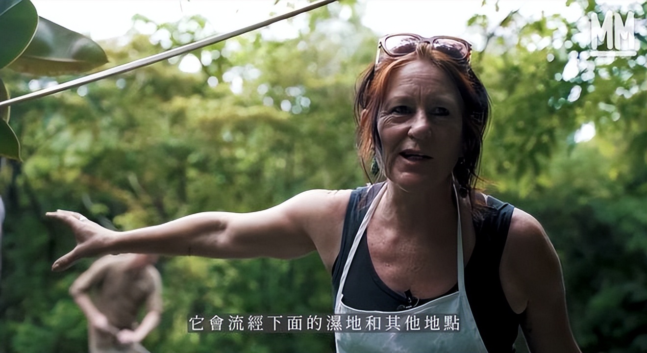 她隐居香港33年，坐拥天然泳池和农场，却用了一辈子二手货！