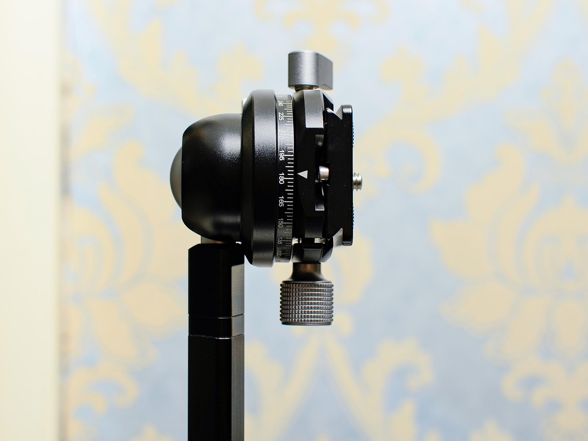 佳鑫悦碳纤维轻便旅行三脚架,佳鑫悦三脚架评测