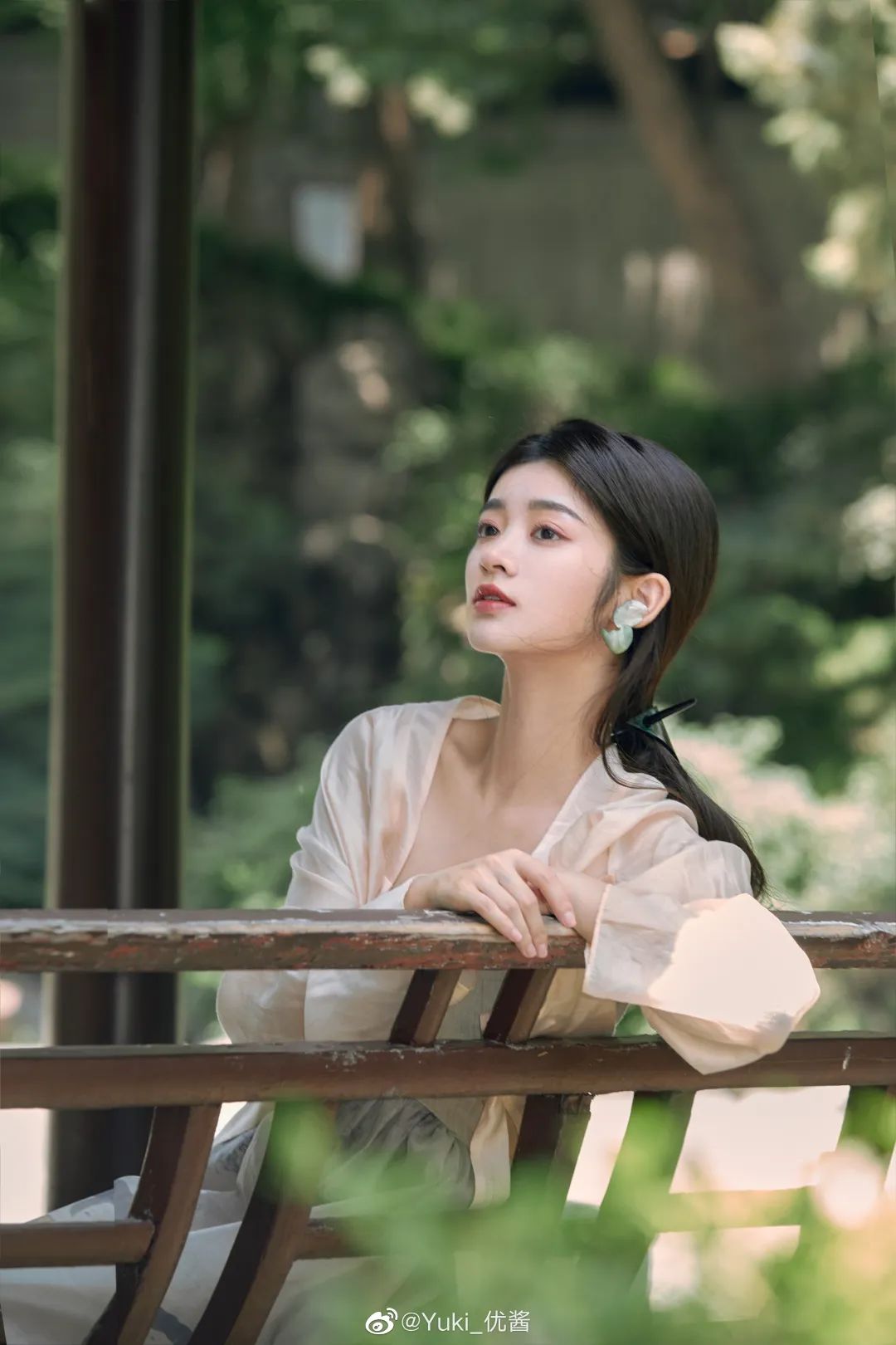 波浪卷发简单编发,晚上编发一夜变人鱼卷发